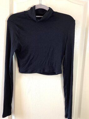 Sunday Best Women's Black Ribbed Cropped Turtleneck Sweater Size M Stretchy